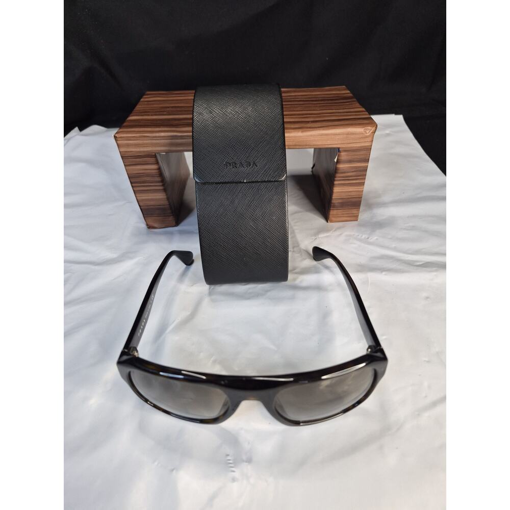 Prada SPR 02S Black Tortoise Sunglasses Clean Rarly Used, With Case.. - Picture 3 of 13